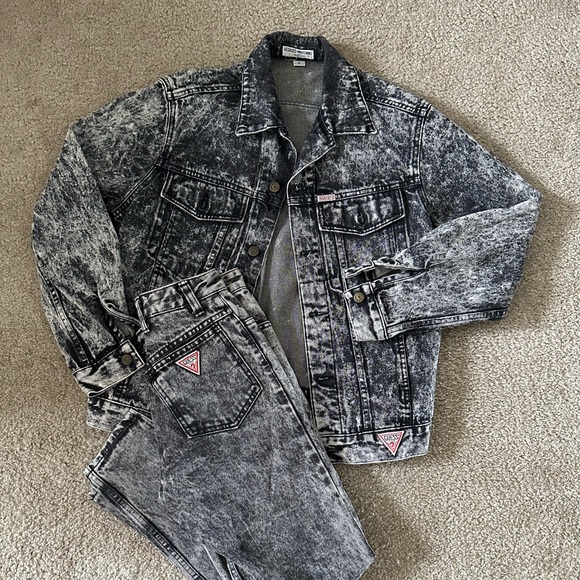 Georges Marciano for Guess Black/Grey Acid-Washed Denim Jacket and Jean Set - Picture 2 of 11